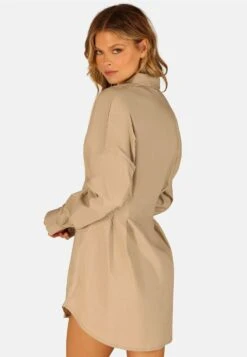 OW Collection Ella - Vestido Camisero - Nude -Tienda barata Ulla Popken da60446cc943424da82d00fb61731bb9