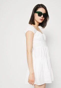 Hollister Co. Cap Sleeve Short Dress - Vestido Informal - White -Tienda barata Ulla Popken dfb2e7e7b15c4f59856a2da47f22ea26