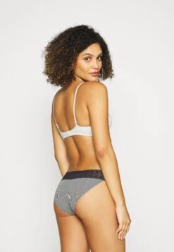 ESPRIT Casual Hipster Mini Brief 3 Pack - Braguitas - Navy -Tienda barata Ulla Popken e553d4c04bf747dc8ea122ca960893bb