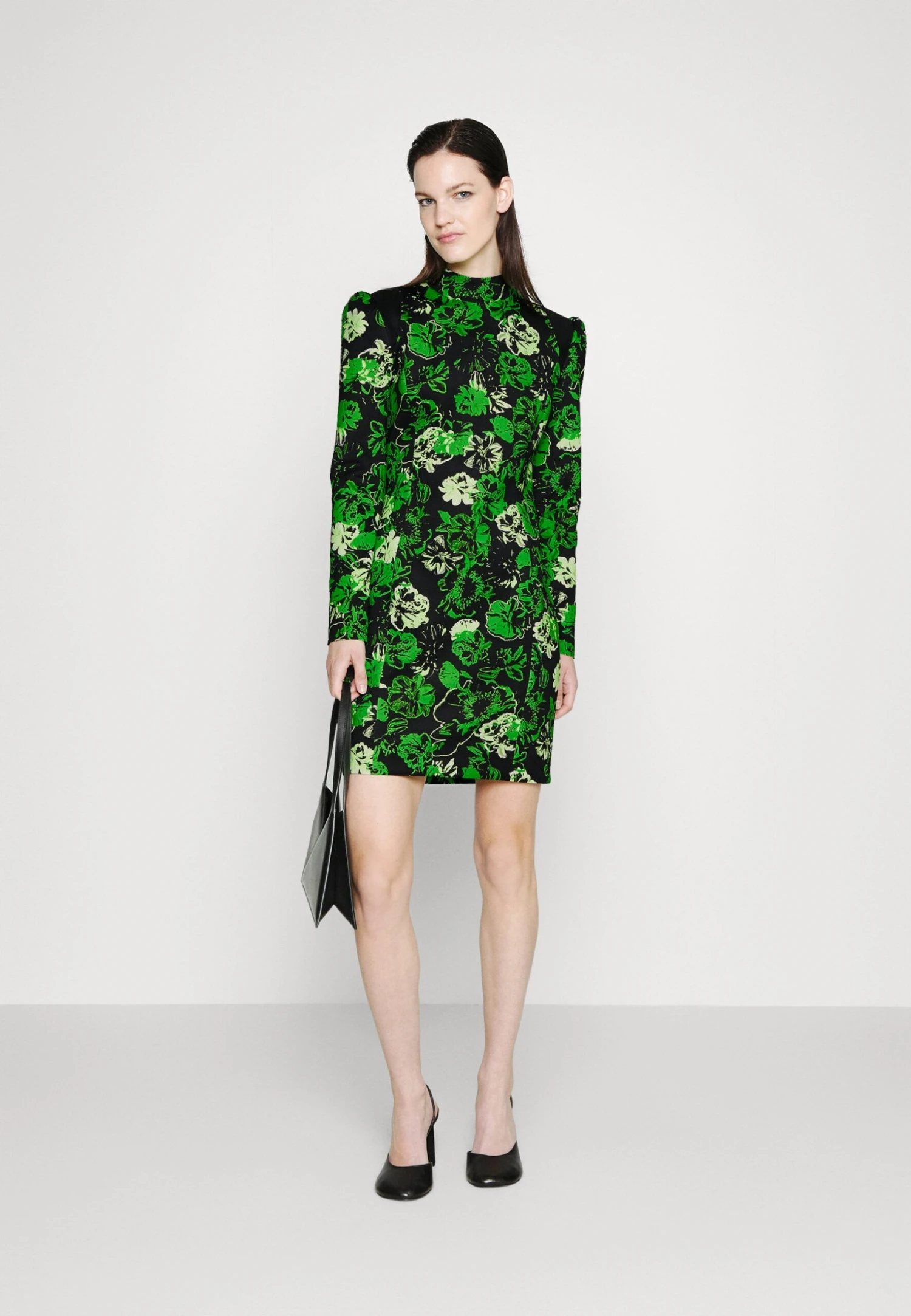 MARC CAIN Vestido Ligero - Green 4 MARC CAIN Vestido Ligero - Green - Imagen 2