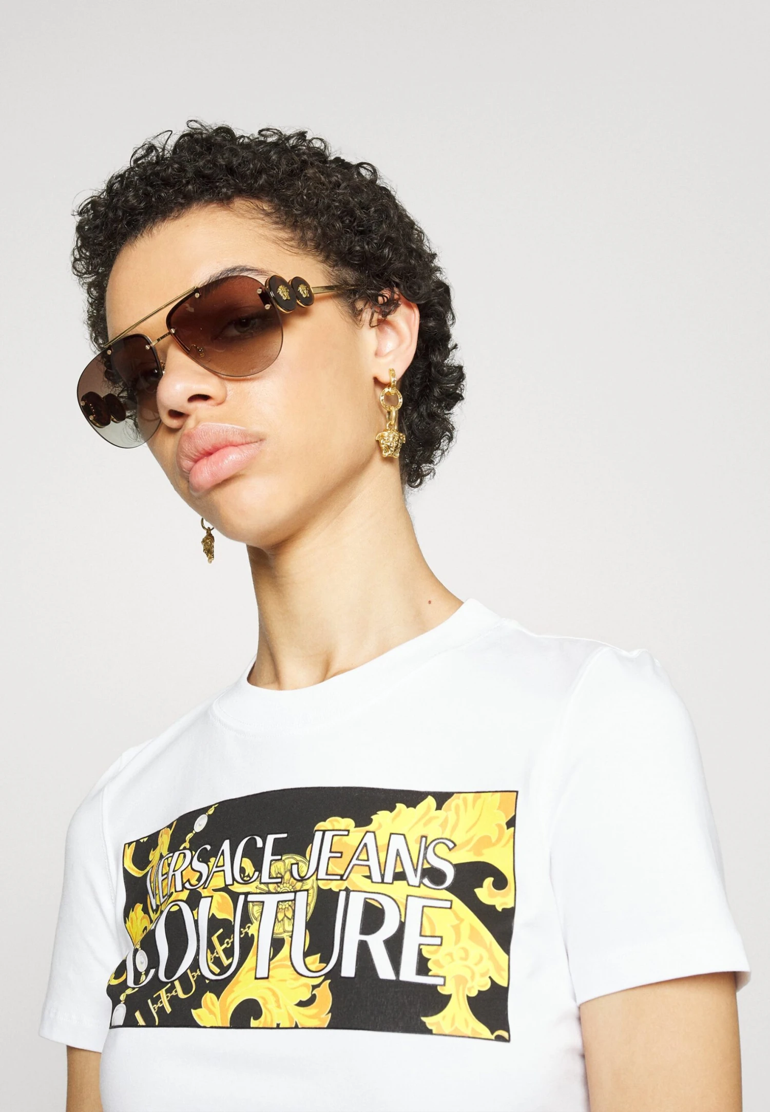 Stretch - Camiseta Estampada - White/Gold 6 Stretch - Camiseta Estampada - White/Gold - Imagen 4