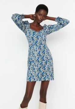 Trendyol Vestido Informal - White -Tienda barata Ulla Popken ff51cfbfd6d84a93853f3d751ea0a8d3